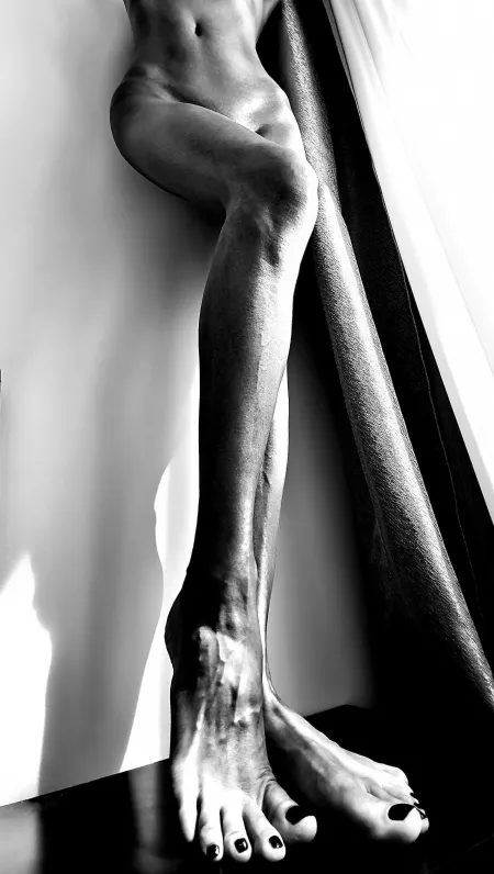 [f]Words are trivial💋