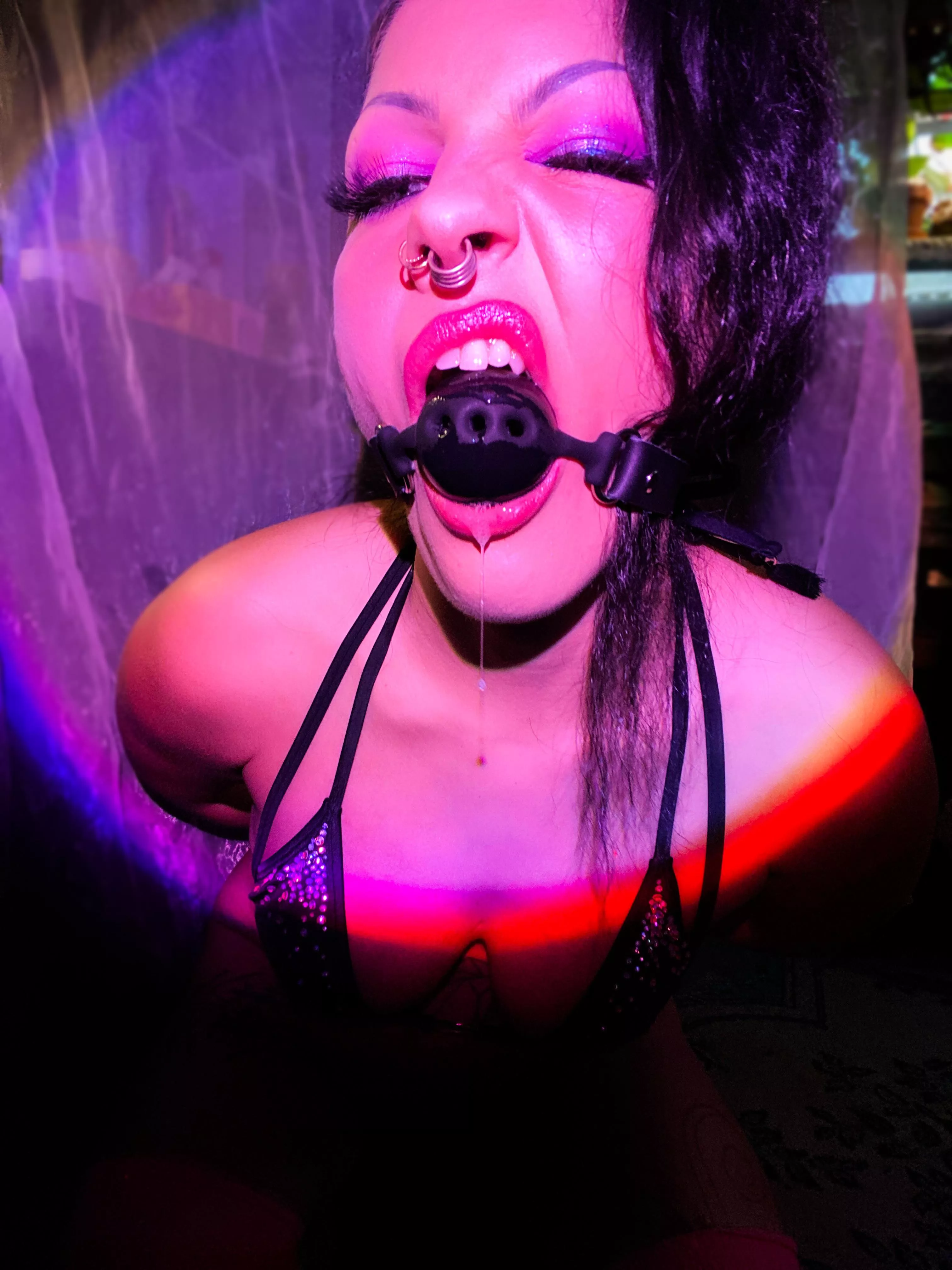 Gagged but still bratty😌