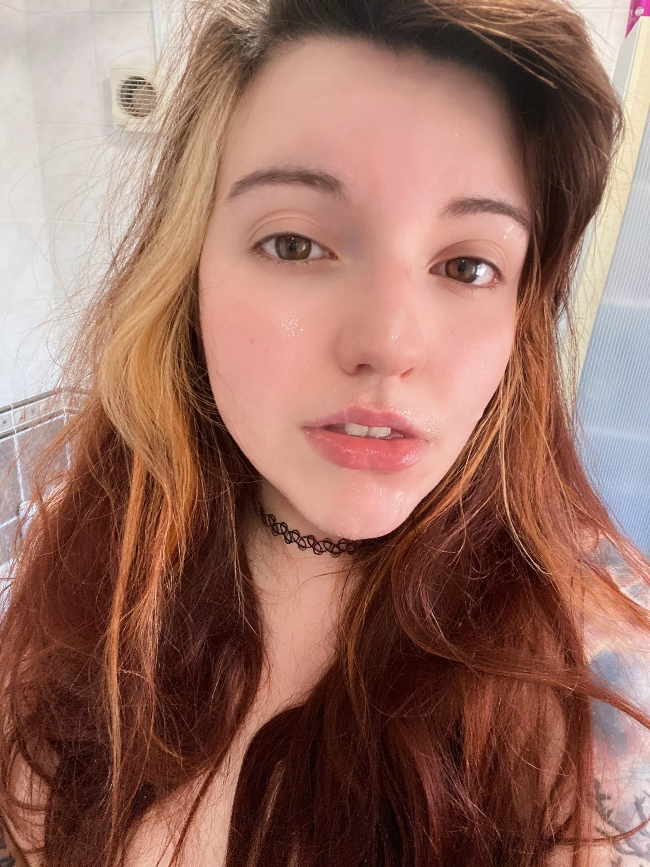 Glazed with daddy’s cum 🤤