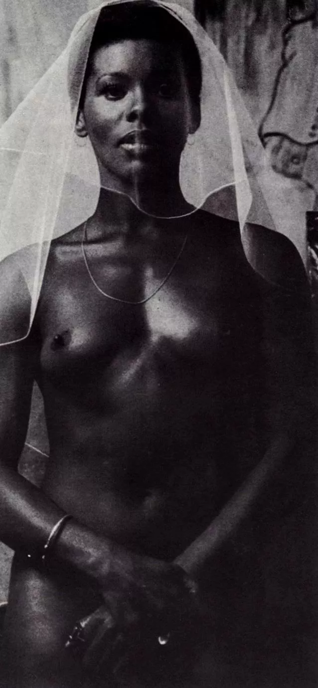 Gloria Hendry