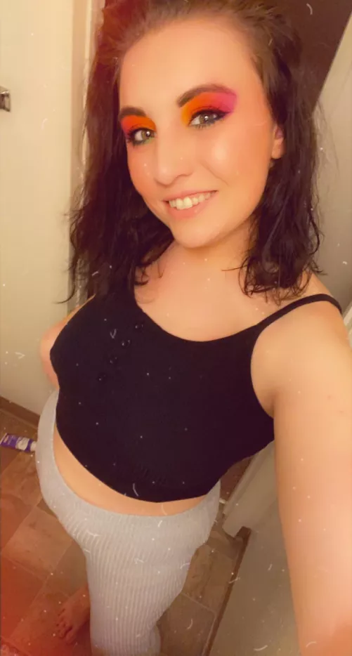 Good afternoon and happy thanksgiving babes! 💕😏