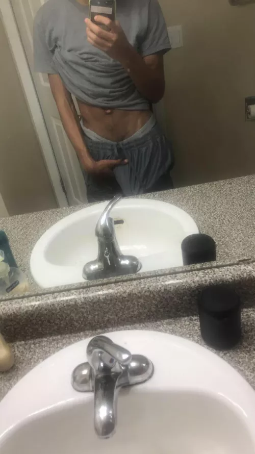 Got a little praise yesterday let’s see what y’all got today 🥺