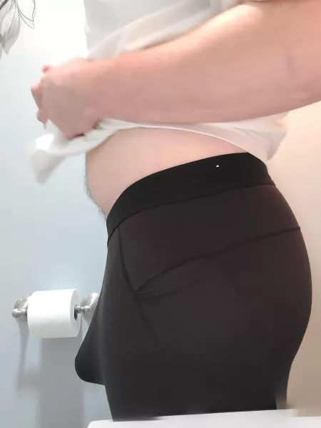 Got some tights, they make my ass look great! Got some tights, they make my ass look great!