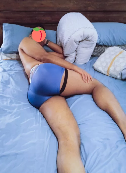 Got this cute little Speedo. Don't fit that cutely tho... 😈🍑