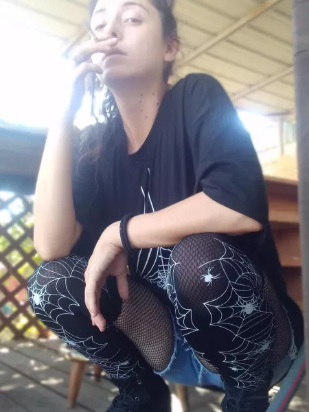 Goth in the midwest? Call me y'all'ternative 😏🖤🕷