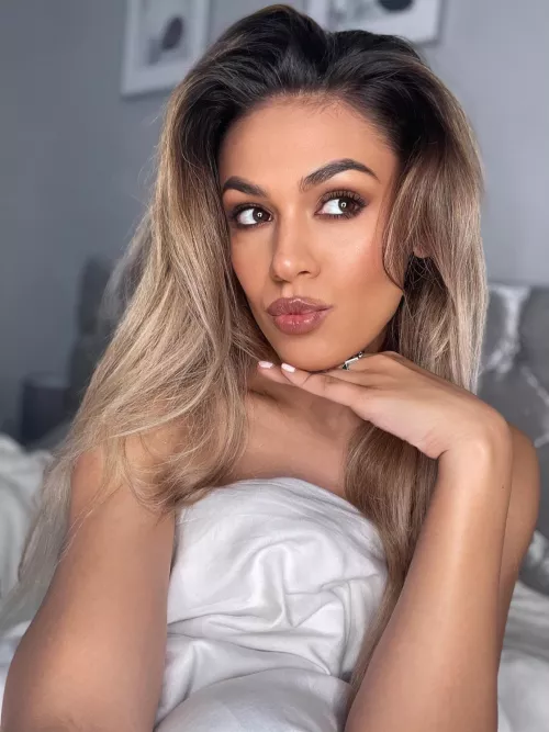 Gotta pout! Mexican x Irish Gotta pout! Mexican x Irish