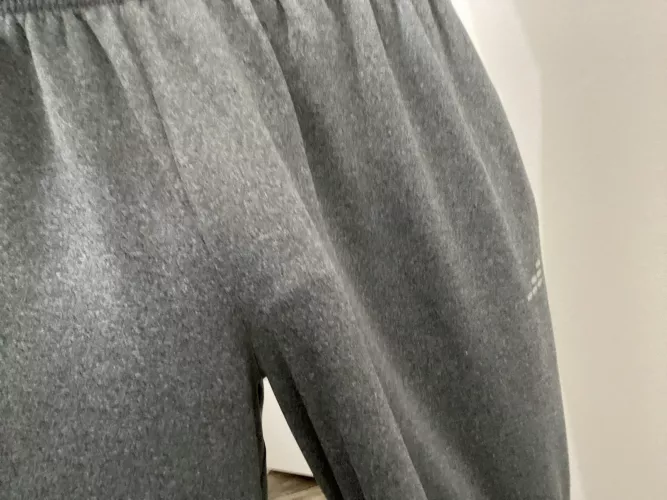 Grey sweatpants today