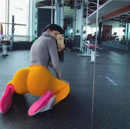 Gym booty!