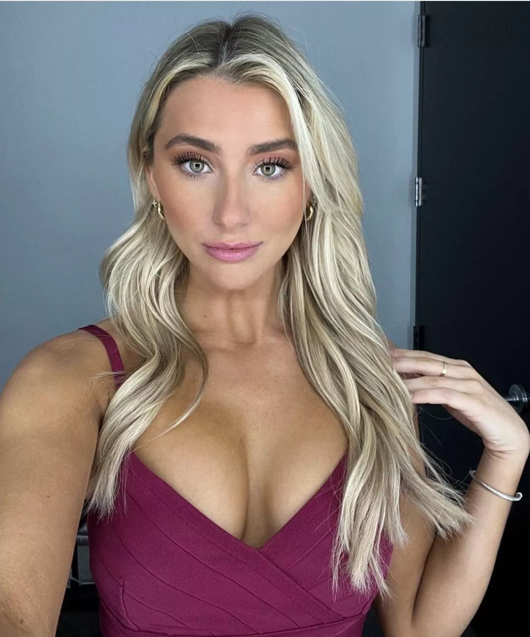 Hannah Cook 🤩