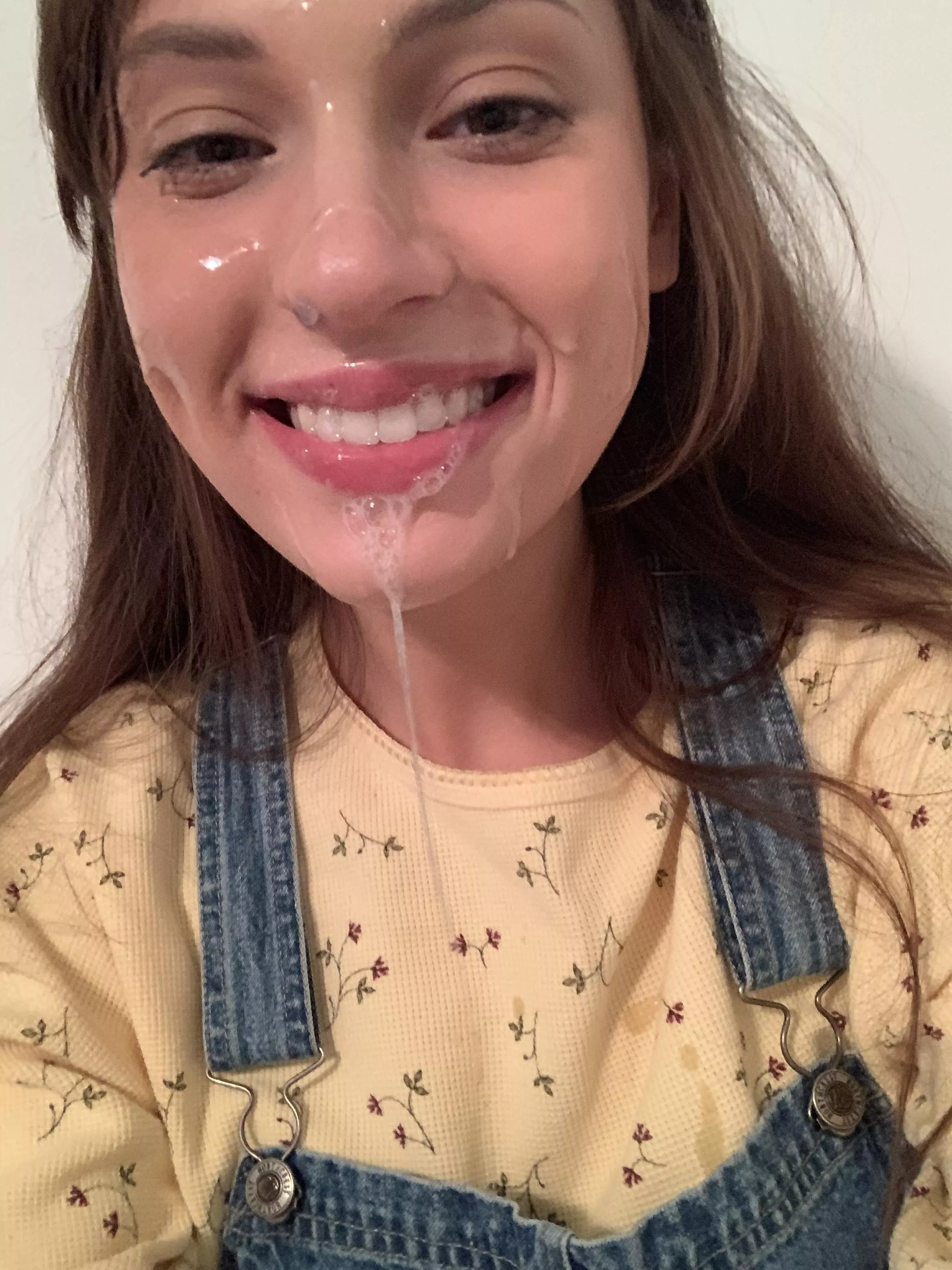 Happy cumslut <3