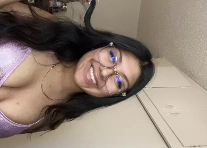 happy Friday 🥂