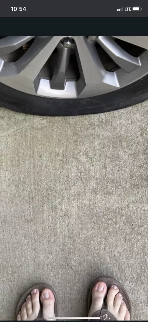 Happy Friday!!! Looks like I’m gonna be barefoot for a little while… could use something hard to prop my feet up on or “lift” me up!😉