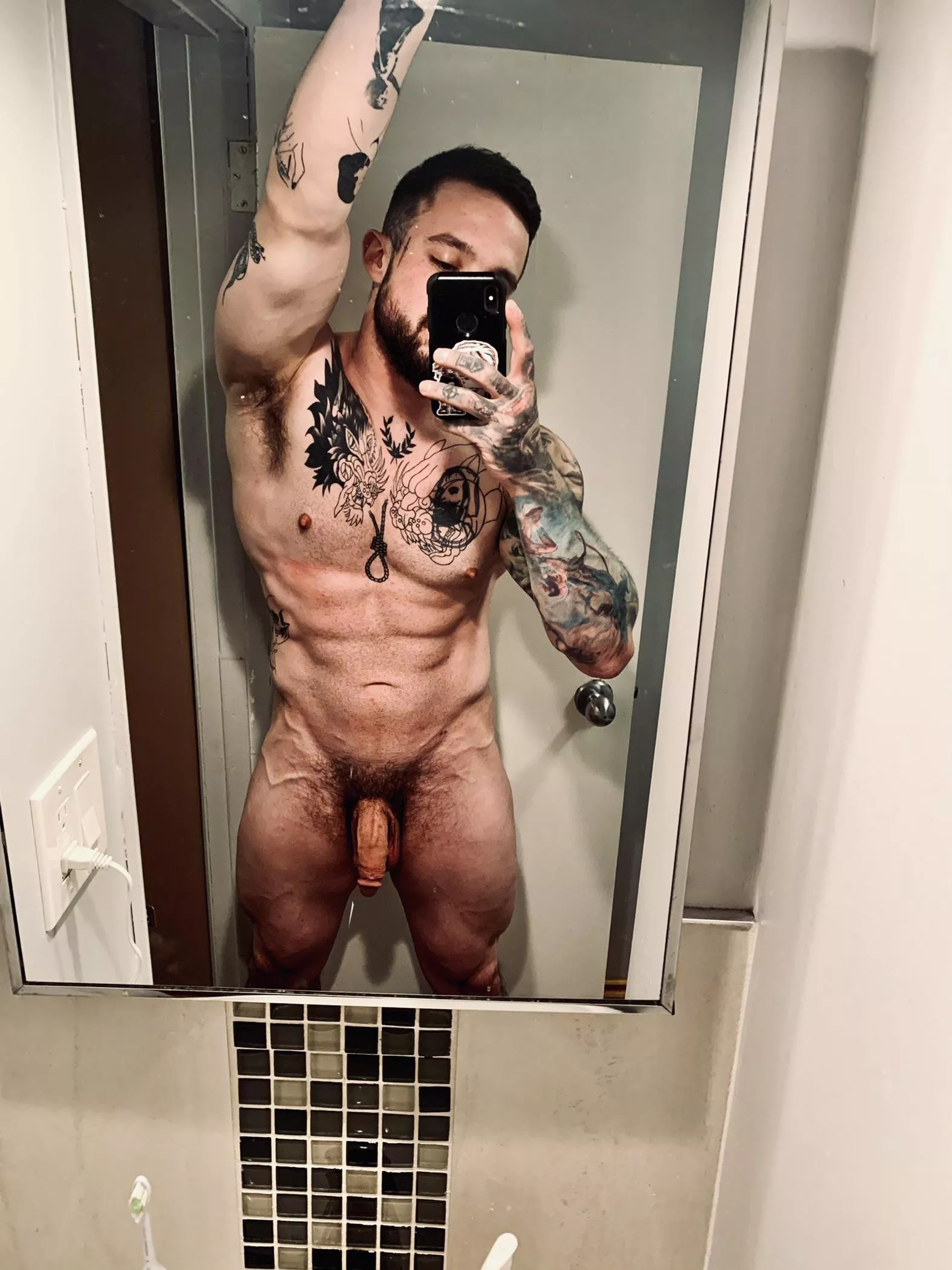 Happy weekend 🥳