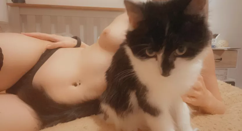 He said stop looking❣️