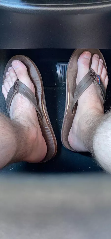 Headed home from running errands. Size 10 US. (33)