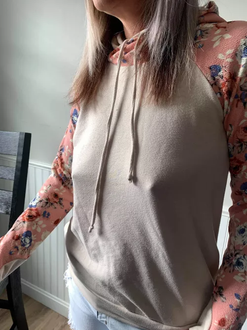 Headed out to run errands! Love my natural girls 😘 Don’t you?