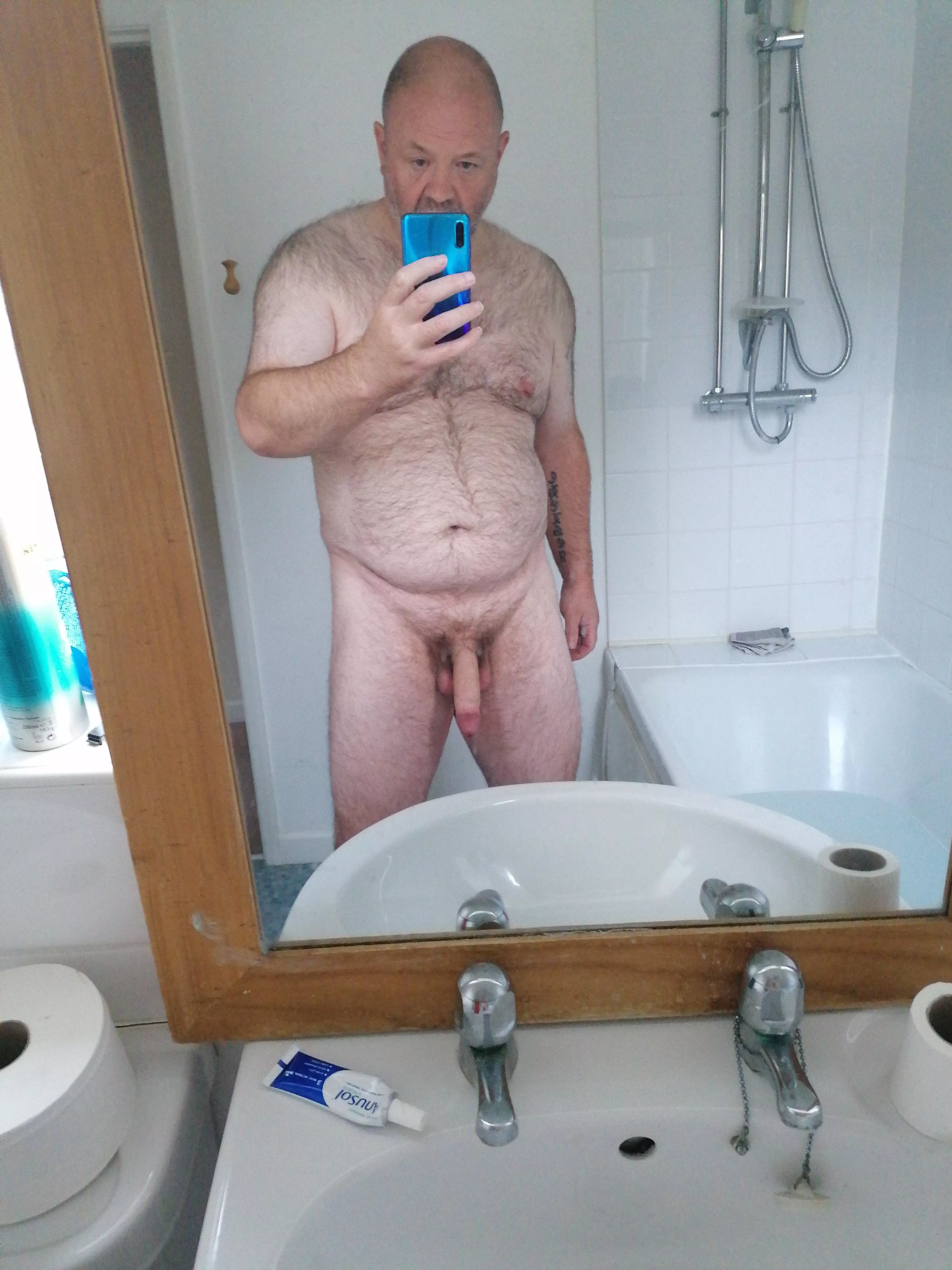 Hell0[49] m