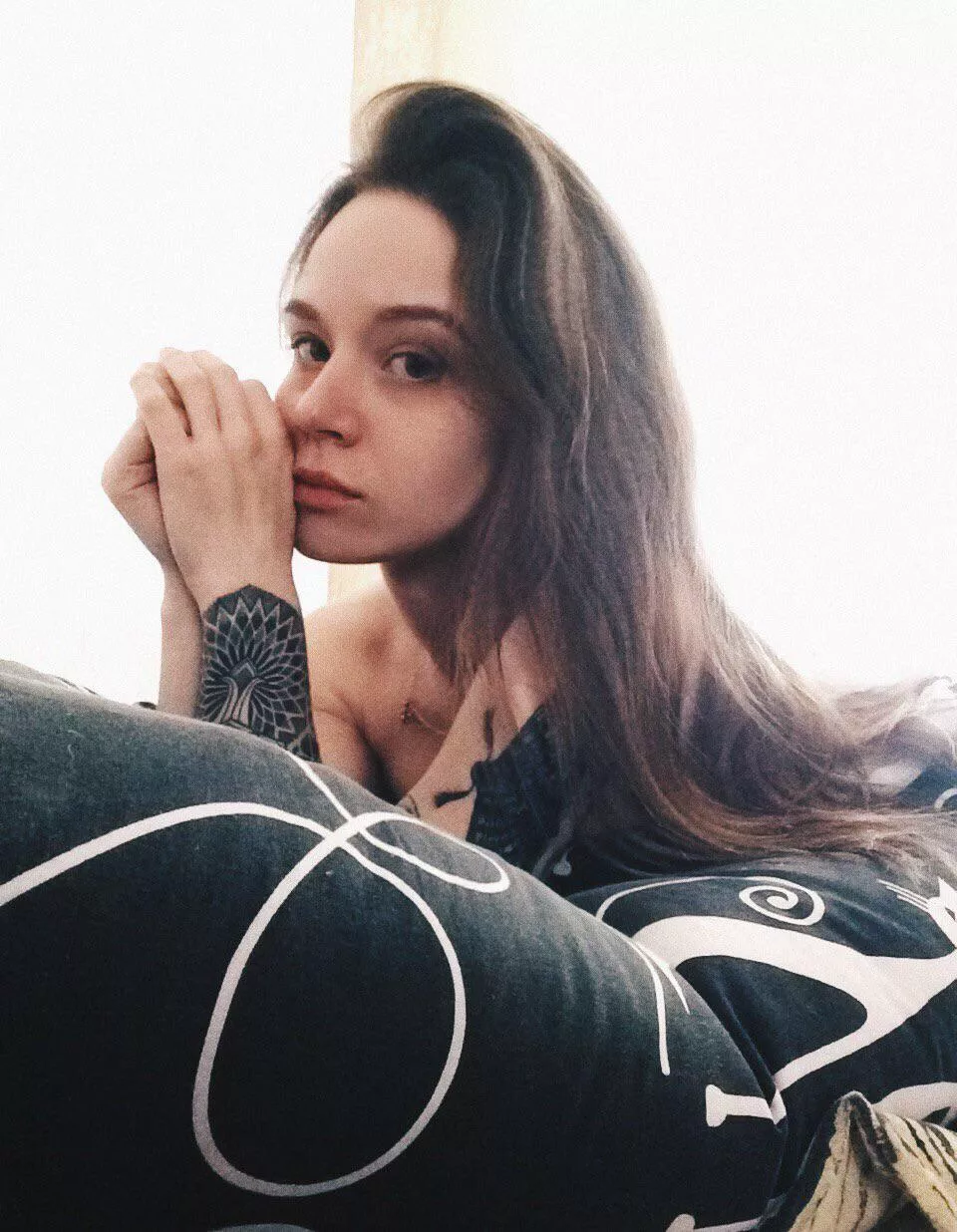 Hello 😈 Hug?