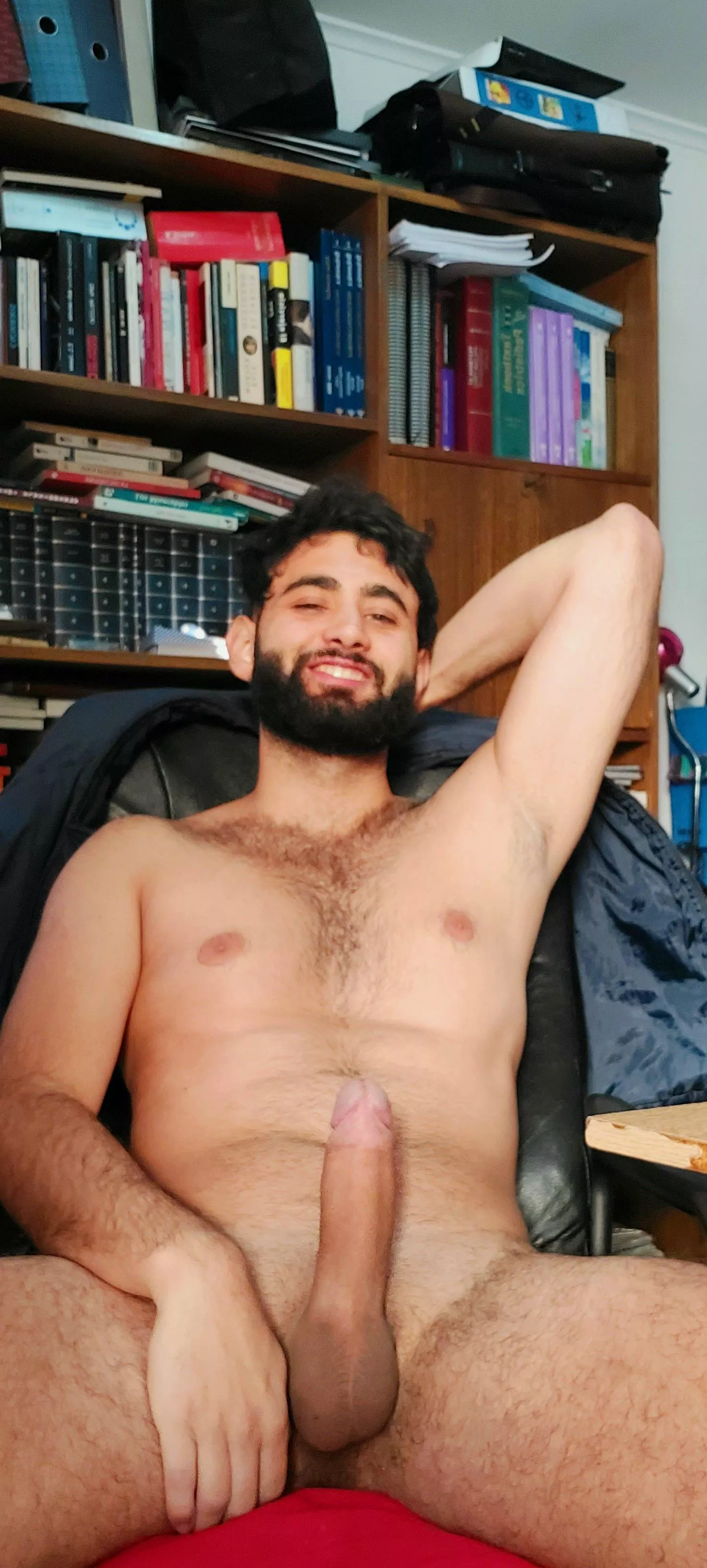 hello there 😏