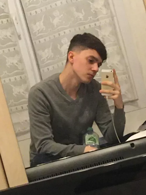 Here’s a random selfie~