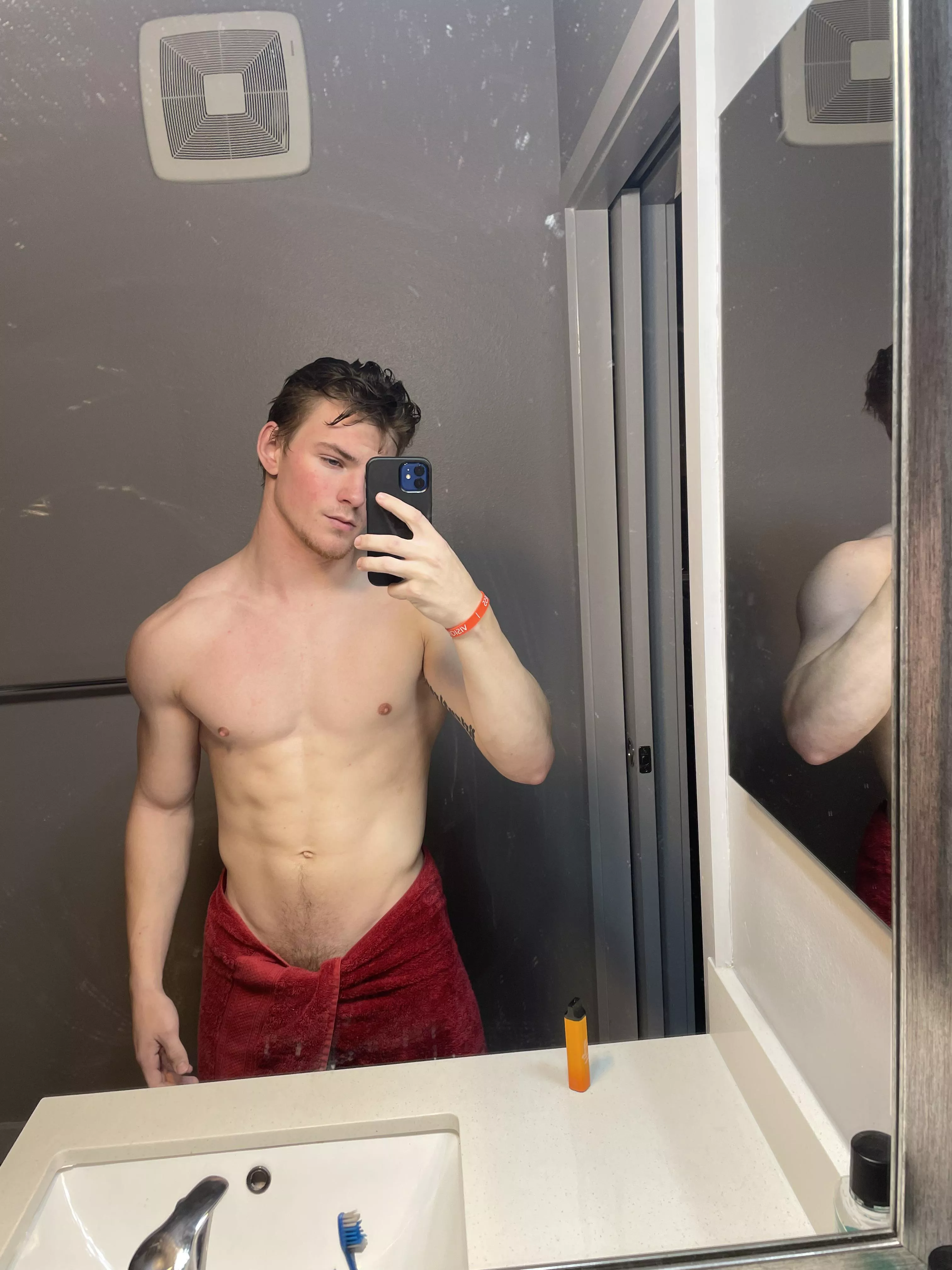 Hey 😅