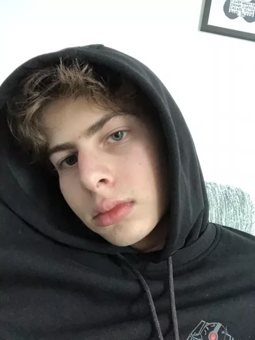 Hey gamers whats up :):) Hey gamers whats up :):)