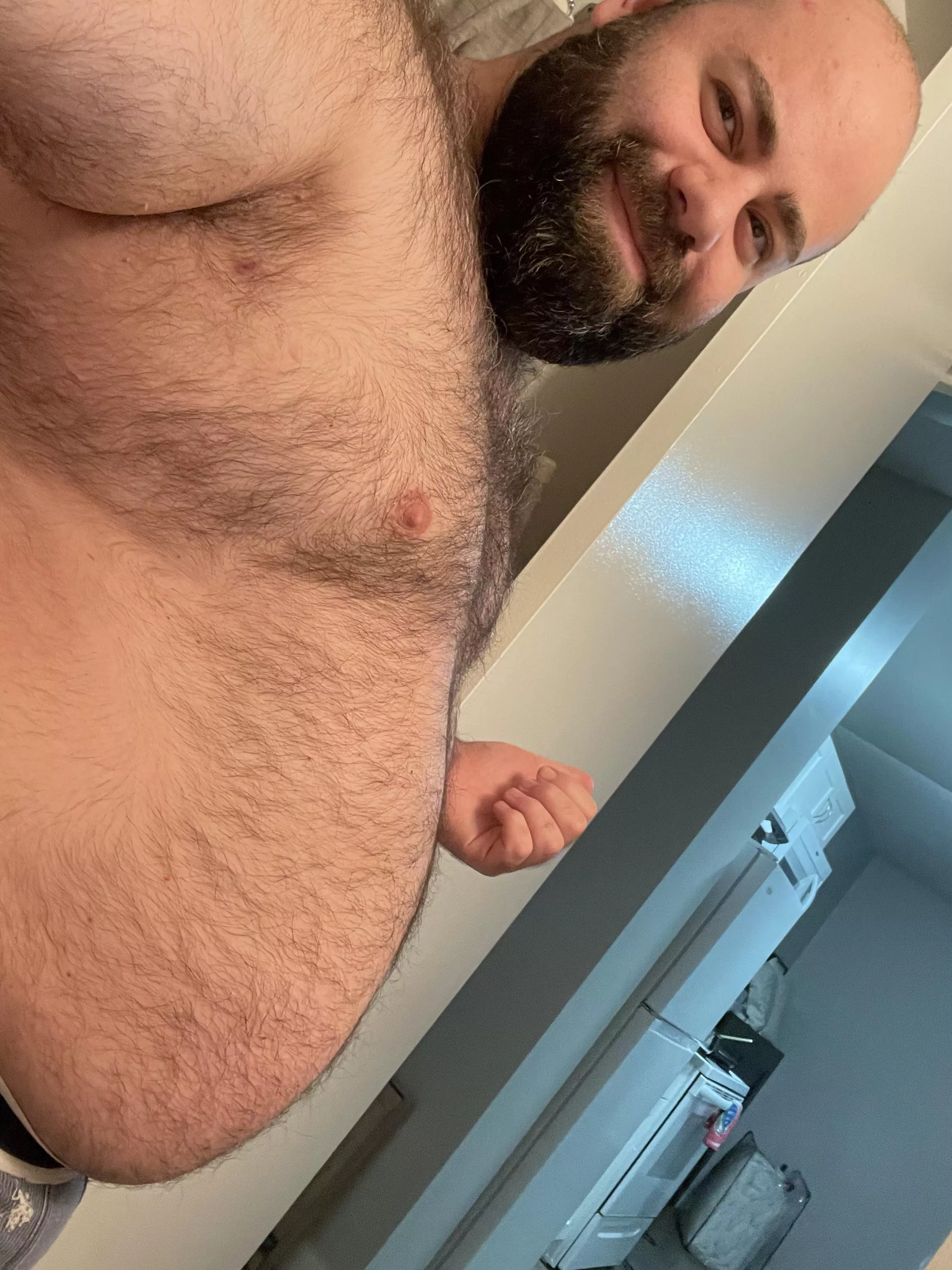 Hi