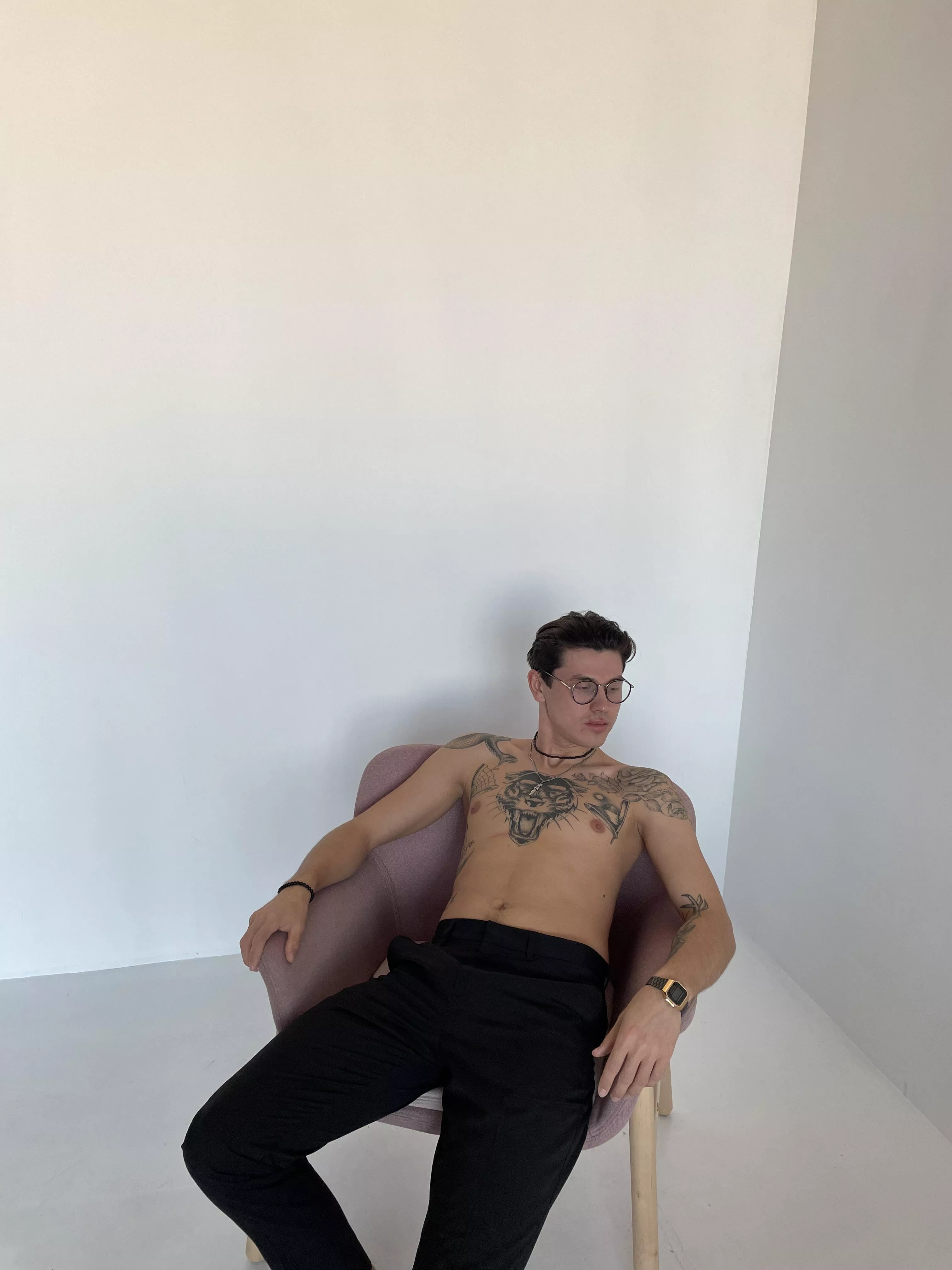 Hi 😏