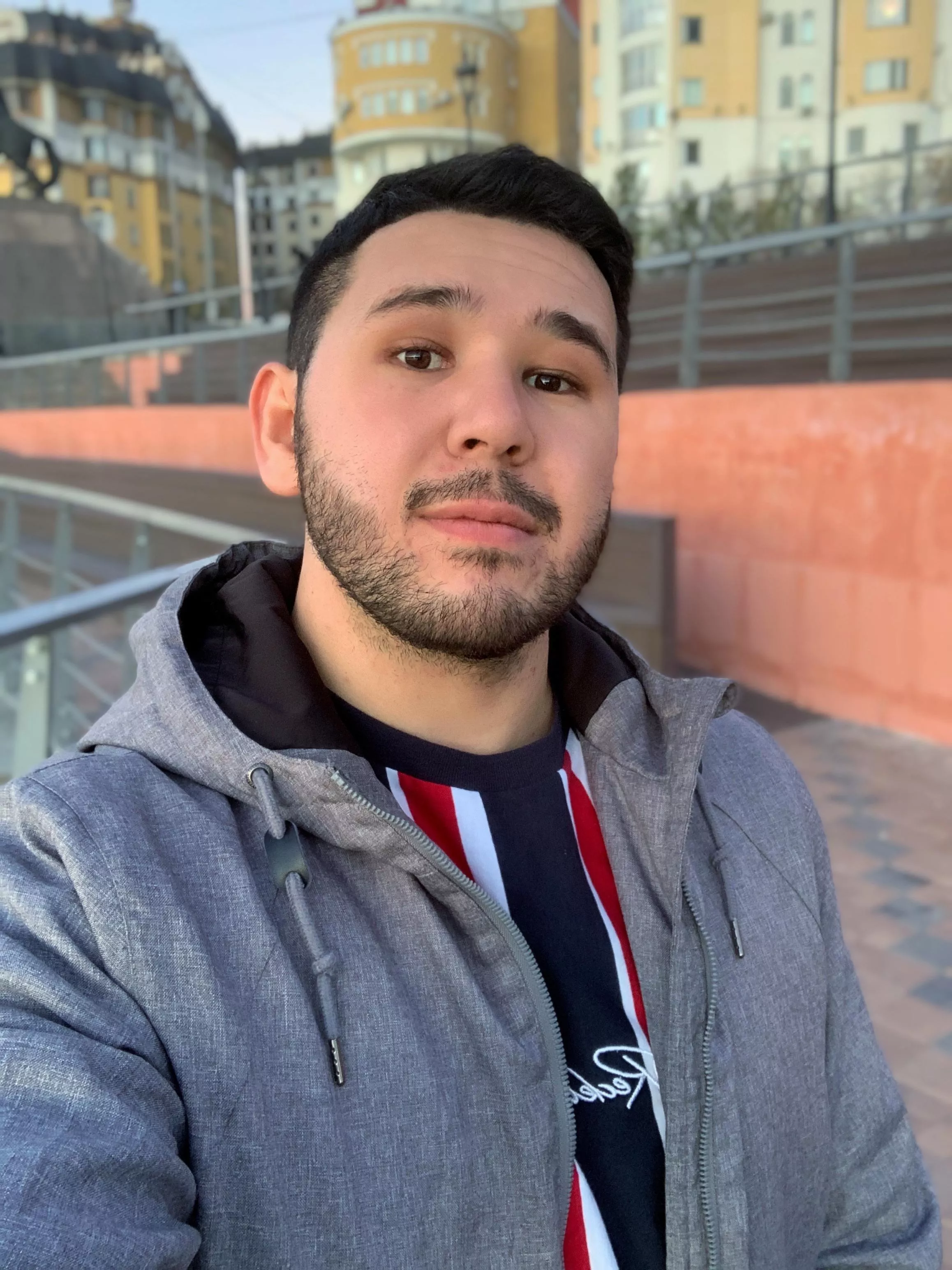 Hi 👋🏻