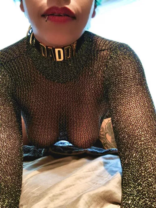 Hi there. I’m Nina, 41, slut milf. I’m here to make you hard and wet