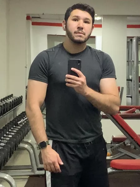 Hi to those two people who will see this ✌🏻