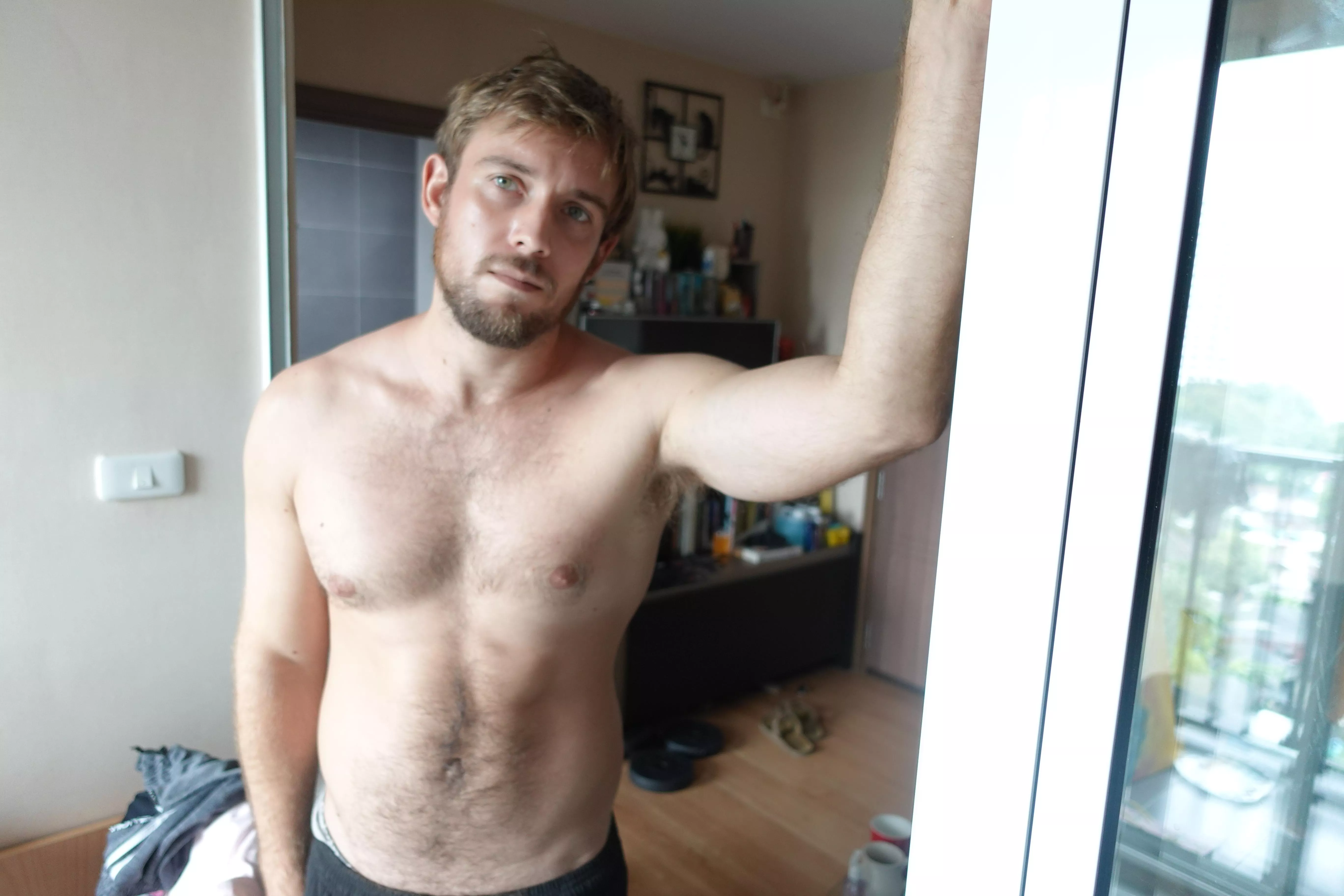 😉 hi