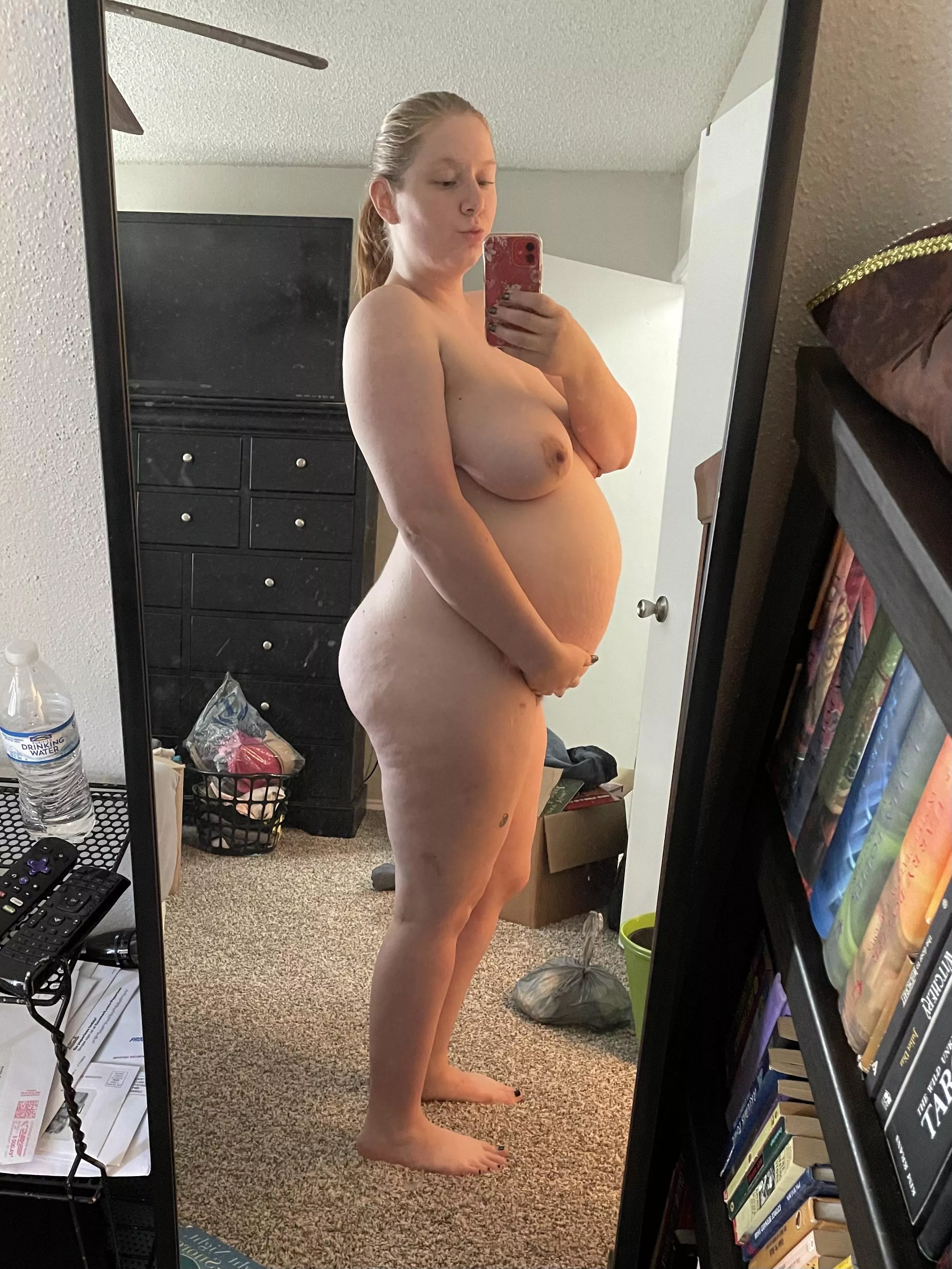 Holiday promo 🦃🥧🍁 50% OFF! $5 for 1 month 🤩 Instant access to 550+ nude pics, 100+ vids, & more 🖤 Pregnant Content 🤰🏼 Thick natural body milf with a pretty face, green eyes, 38DDD’s, a fat 🍑, & a tight kitty 😻 I offer Holiday promo 🦃🥧🍁 50% OFF! $5 for 1 month 🤩 Instant access to 550+ nude pics, 100+ vids, & more 🖤 Pregnant Content 🤰🏼 Thick natural body milf with a pretty face, green eyes, 38DDD’s, a fat 🍑, & a tight kitty 😻 I offer