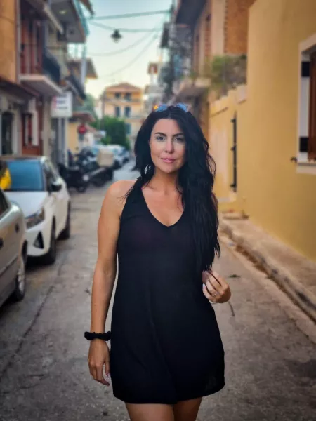 Hope at least 10 people see this post 😘