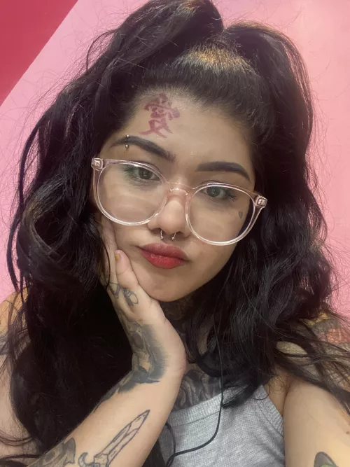 Hope u like my face 😈