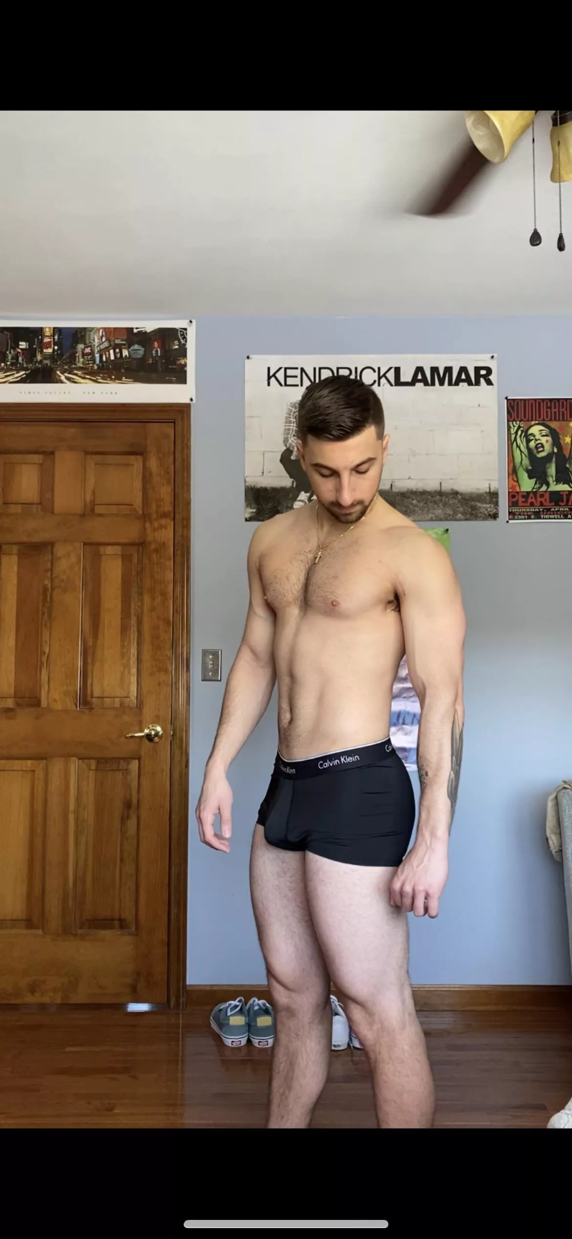 Hope you don’t mind the boxers (: Hope you don’t mind the boxers (: