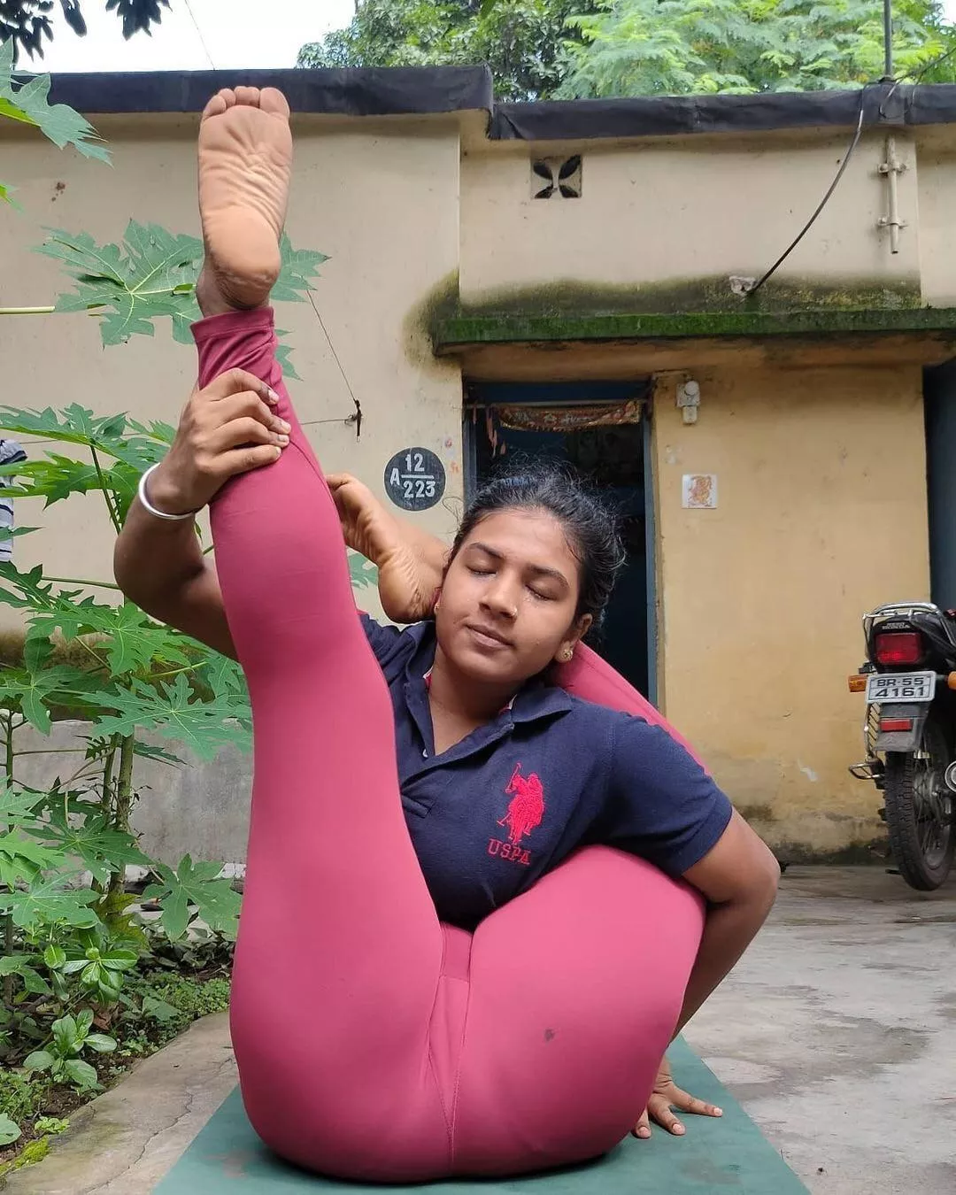 Horny hindu
