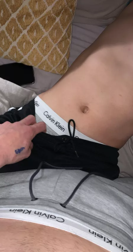 HORNY UK COUPLE | ADD OUR SNAPCHAT AND TWITTER FOR PROPER HORNY CONTENT, VIDEOS, PICS AND MORE 😈 @harrynzack