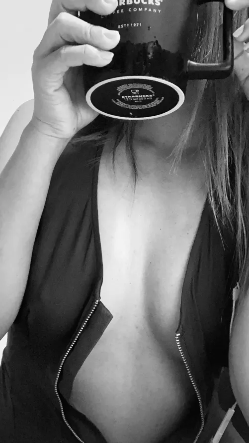 How I [f] take my morning coffee at work 😉