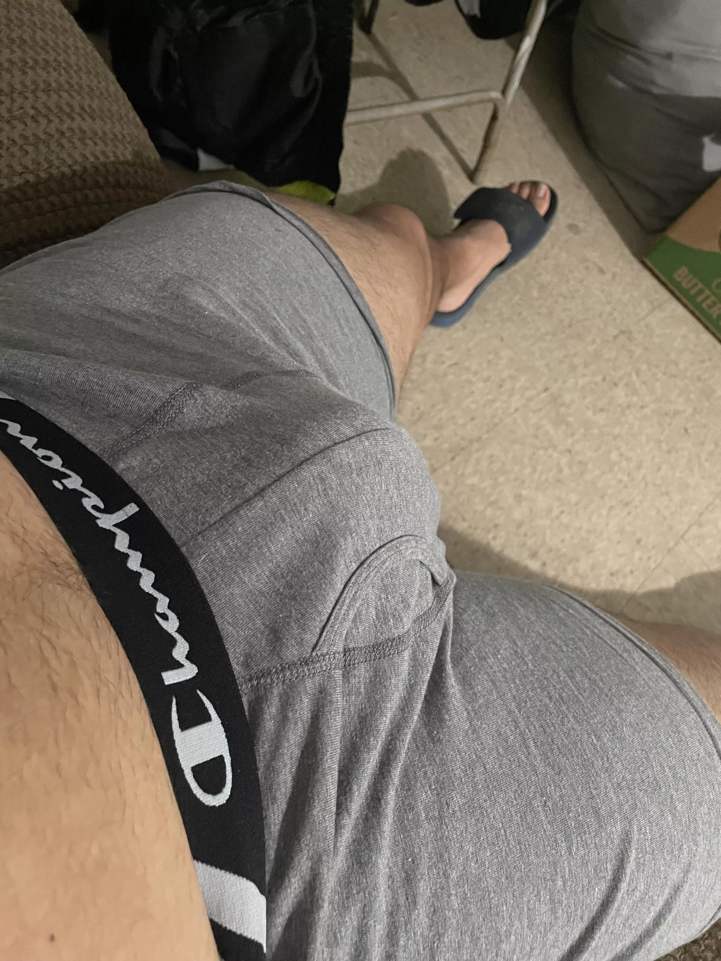 How I watch tv 📺