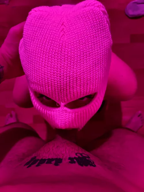 How long would you make it with that eye contact?