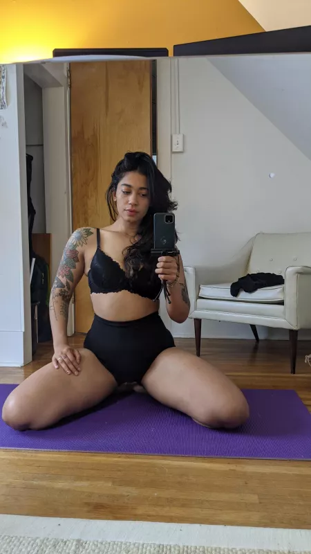 How's your Sunday, babe?