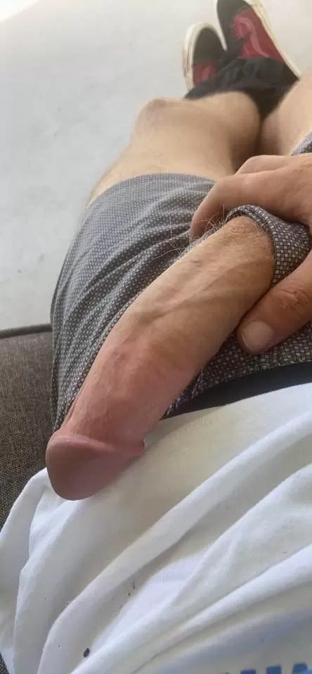 https://imgur.com/a/s7k6mrY Catfish me or be my mommy ;) I’ll cum for u