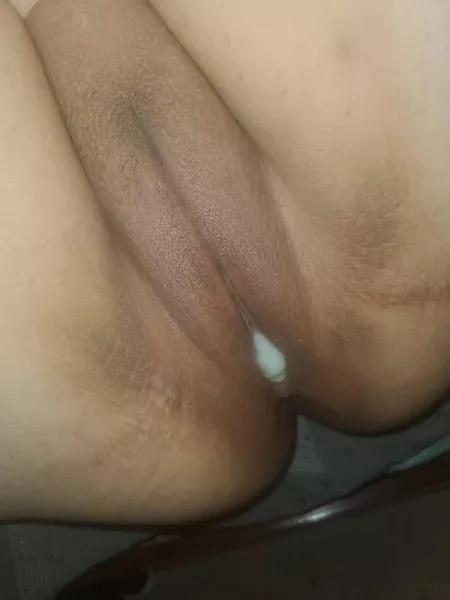 Hubbies friend left me dripping. [F]
