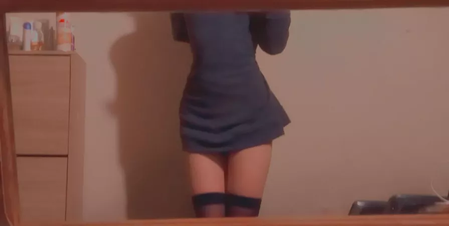 I am a femboy wanting to have a daddy who fulfills his whims UwU