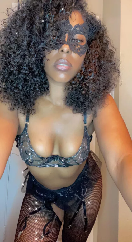 I Could Tell You I’m like The Other Girls But I Rather Show You😼