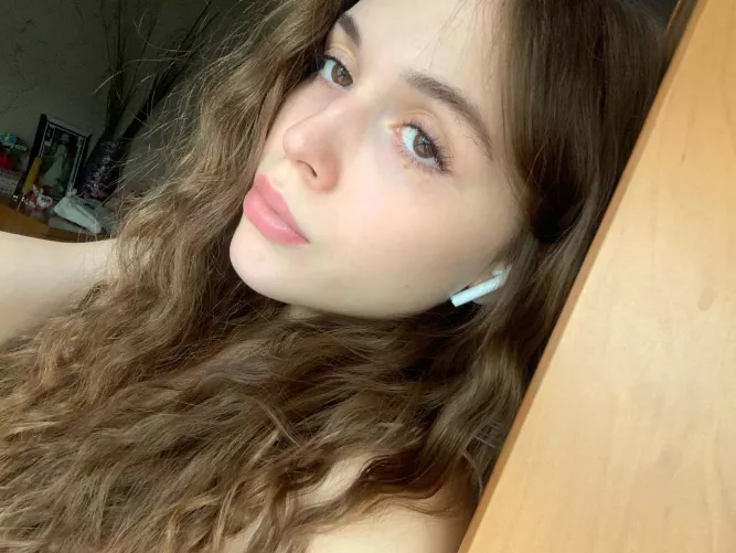 I decided to get myself an OnlyFans account 🥰