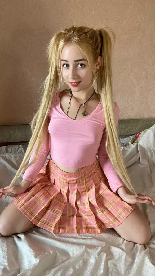 I deleted my TINDER 😭 and I decided to make my VIP ONLYFANS TOTALLY FREE! 😱 Can you just finally make me CUM on CHAT? 😍 Link in comments 👇