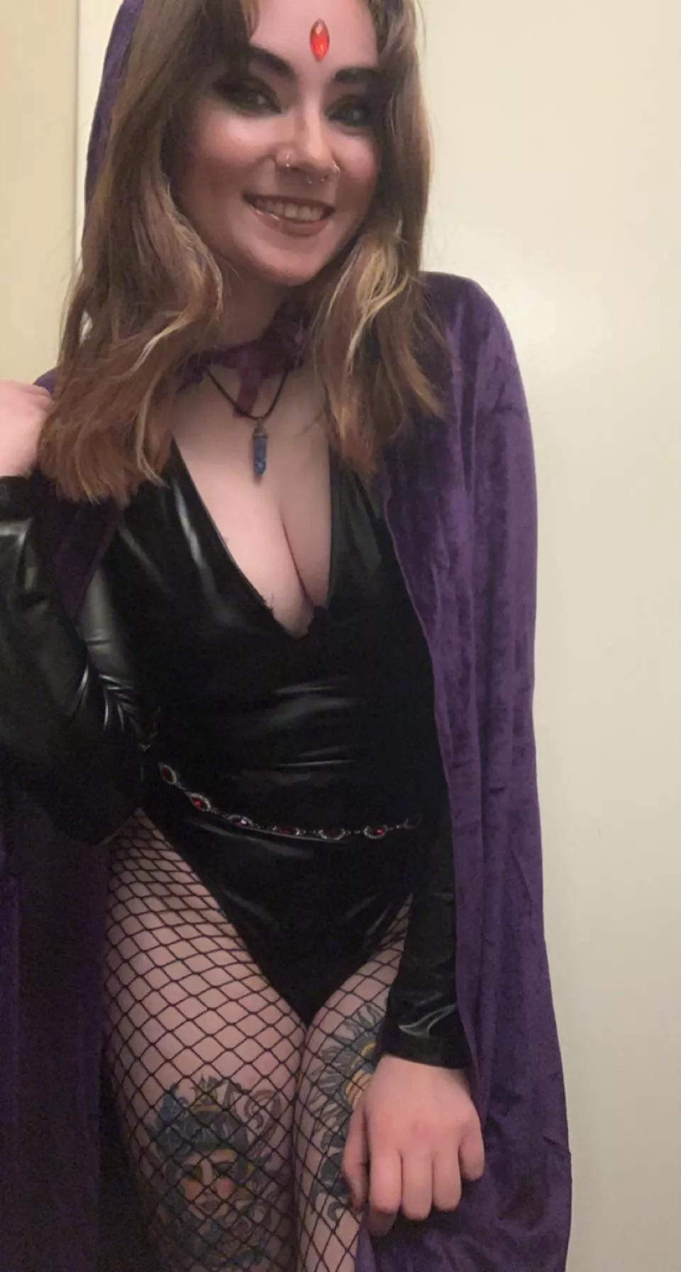 I dressed up as Raven for a Halloween party last week 😁 [22F]