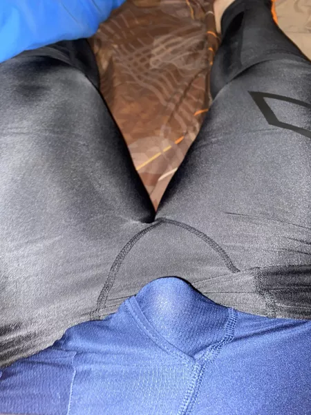 I figured I’d finally post something here. Hope you like ☺️(NSFW)